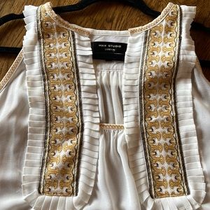 Max Studio Egyptian Tank - size medium